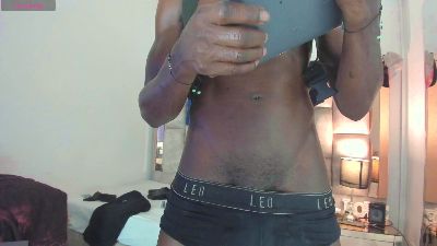 Titan_Moreno live cam on Cam4