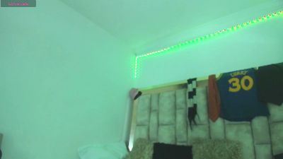 Titan_Moreno live cam on Cam4