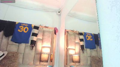 Titan_Moreno live cam on Cam4