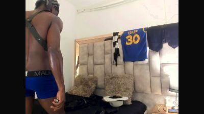 Titan_Moreno live cam on Cam4