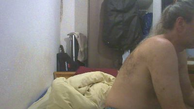 Titou06100 live cam on Cam4