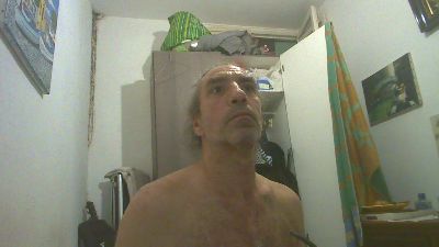 Titou06100 live cam on Cam4