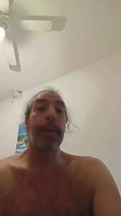 Titou06100 live cam on Cam4