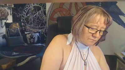 Titten_Luder live cam on Cam4