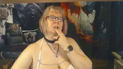 Titten_Luder live cam on Cam4