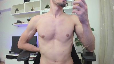 ToddClaytonn live cam on Cam4