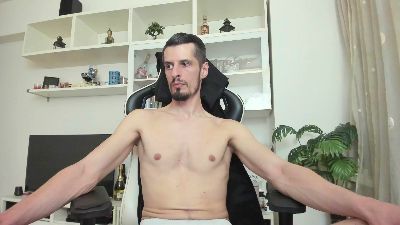ToddClaytonn live cam on Cam4