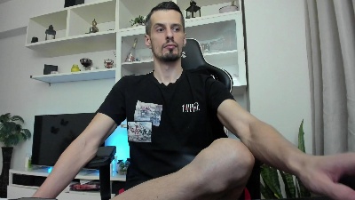 ToddClaytonn live cam on Cam4