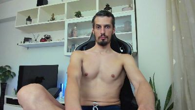 ToddClaytonn live cam on Cam4