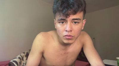 Todd_Warren live cam on Cam4