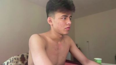 Todd_Warren live cam on Cam4