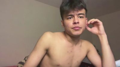 Todd_Warren live cam on Cam4