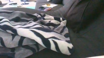 Tom_98 live cam on Cam4