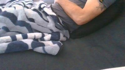 Tom_98 live cam on Cam4