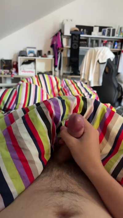 Tom_999 live cam on Cam4