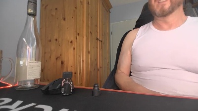 Tom_PP live cam on Cam4