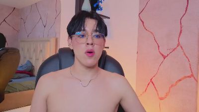 Tom_Parker_ live cam on Cam4