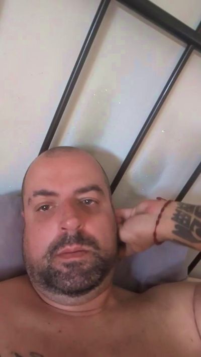 Toma23ya live cam on Cam4