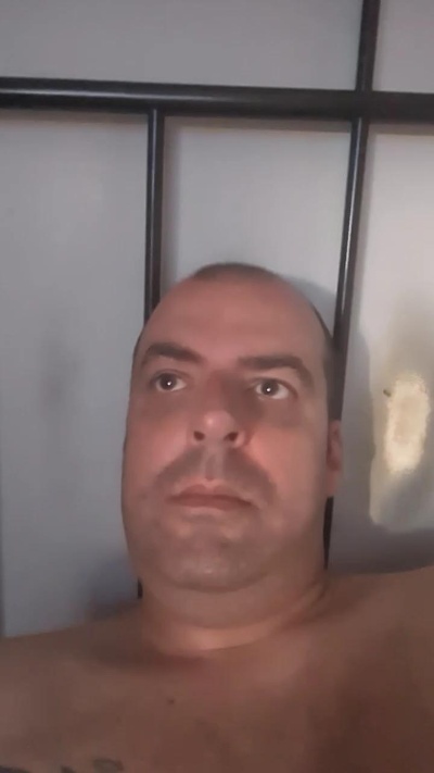 Toma23ya live cam on Cam4