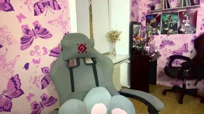 TomiGarriepy live cam on Cam4