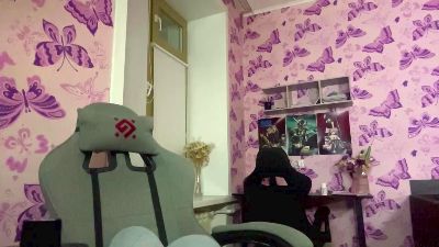 TomiGarriepy live cam on Cam4