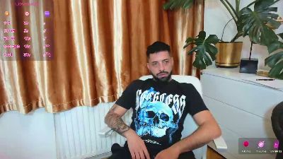 TommyDum live cam on Cam4