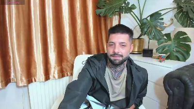 TommyDum live cam on Cam4