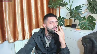 TommyDum live cam on Cam4