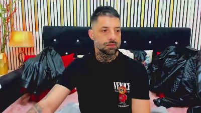 TommyDum live cam on Cam4