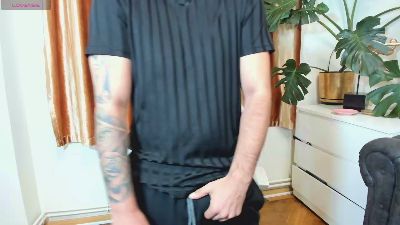 TommyDum live cam on Cam4