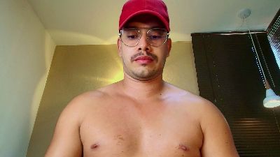 Tommy_John live cam on Cam4