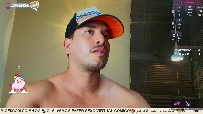 Tommy_John live cam on Cam4