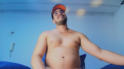 Tommy_John live cam on Cam4