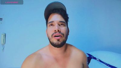 Tommy_John live cam on Cam4