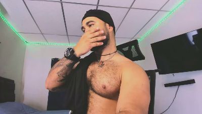 Tommy_Sccot live cam on Cam4