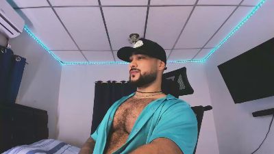 Tommy_Sccot live cam on Cam4