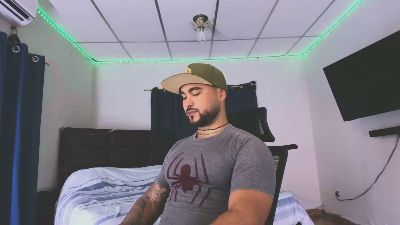 Tommy_Sccot live cam on Cam4