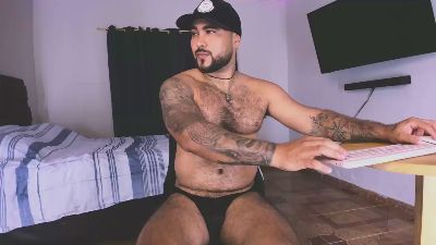 Tommy_Sccot live cam on Cam4