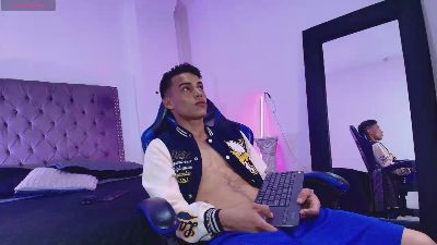 Tommy_West_ live cam on Cam4