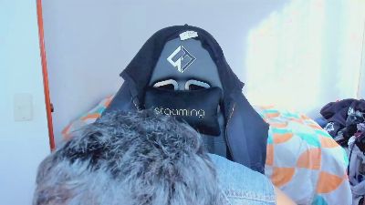 Tommy_bred live cam on Cam4