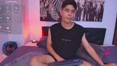 Tommy_carlos live cam on Cam4