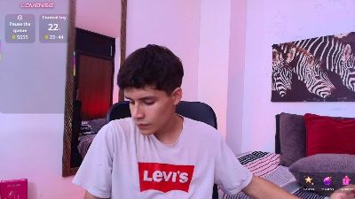 Tommy_carlos live cam on Cam4