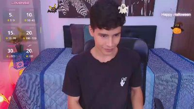 Tommy_carlos live cam on Cam4