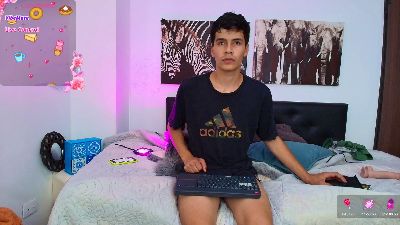 Tommy_carlos live cam on Cam4