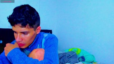 Tommy_carlos live cam on Cam4