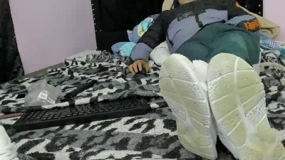 Tommyhotdirty live cam on Cam4