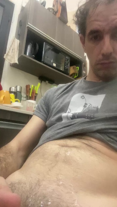 Tomymaherr_P live cam on Cam4