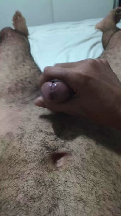 Ton8795 live cam on Cam4