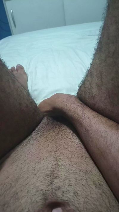 Ton8795 live cam on Cam4