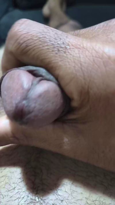 Ton8795 live cam on Cam4